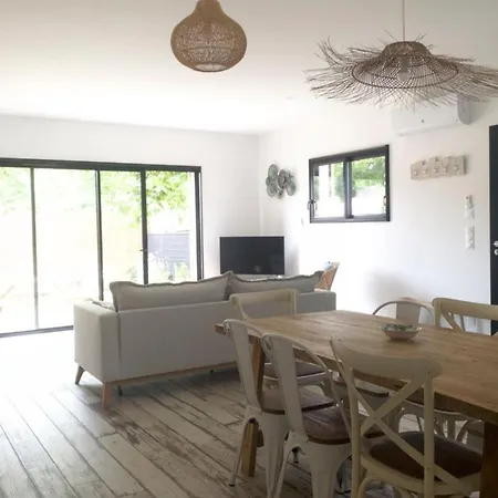 Tatil Evi De Brice In With Pool *