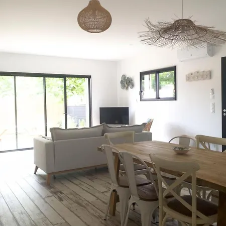 Holiday home De Brice A Ares