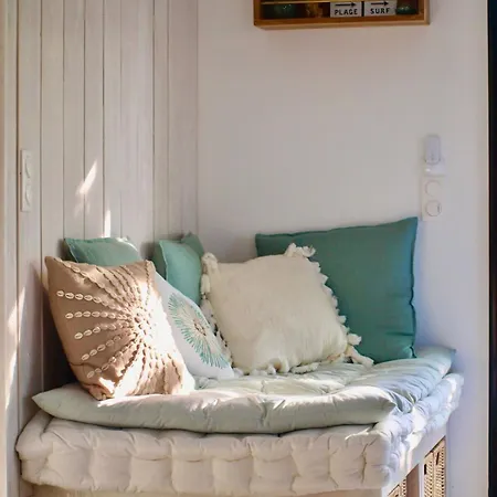 De Brice In With Pool Prázdninový dům Ares